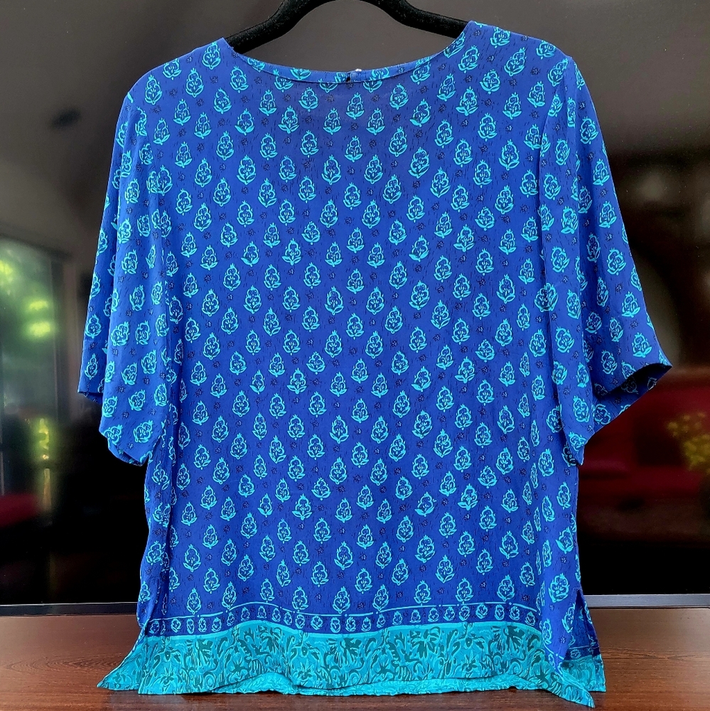 U.K.ANGLIA Silk Top.